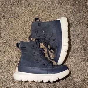 Sorel Kids Dark Blue and White Boots